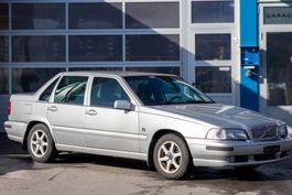 VOLVO S70