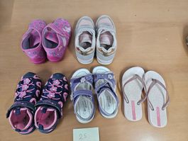 Div Kinderschuhe Grösse 5x25, 1x26 inkl. Wärmesohlen