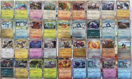  Pokémon-Sammelkarten-Set, 14 Holo 22 Reverse Holo