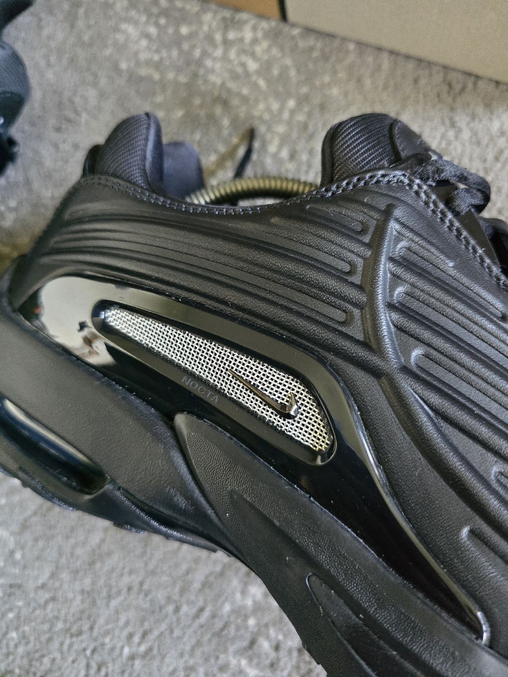 Scarpe da uomo: Nocta hot step 2 Black – Usato da Bôle venduto da A_Kickstory 3