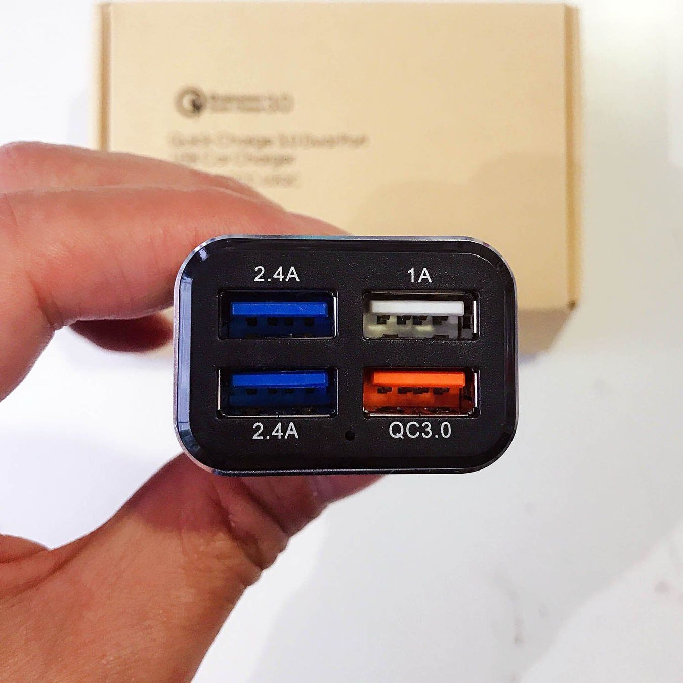 Caricabatterie: Chargeur Voiture 4 usb 20W Quick Charge – Nuovo e nell'imballaggio originale da Morges venduto da Carskin 5