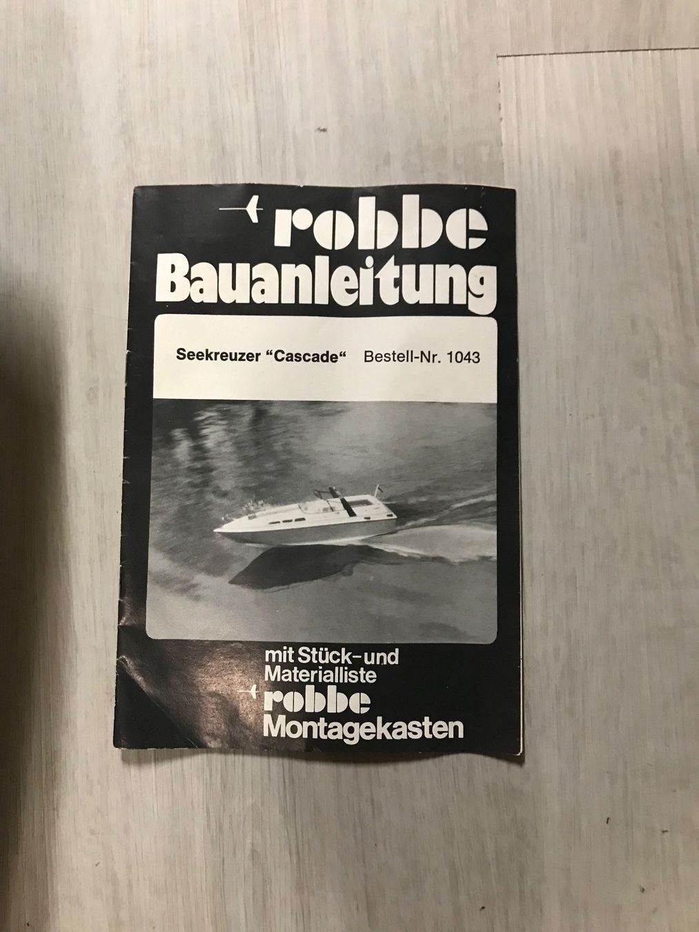Robbe RC Modellbau: Robbe Cascade RC Boot – Gebraucht aus Opfikon von  1