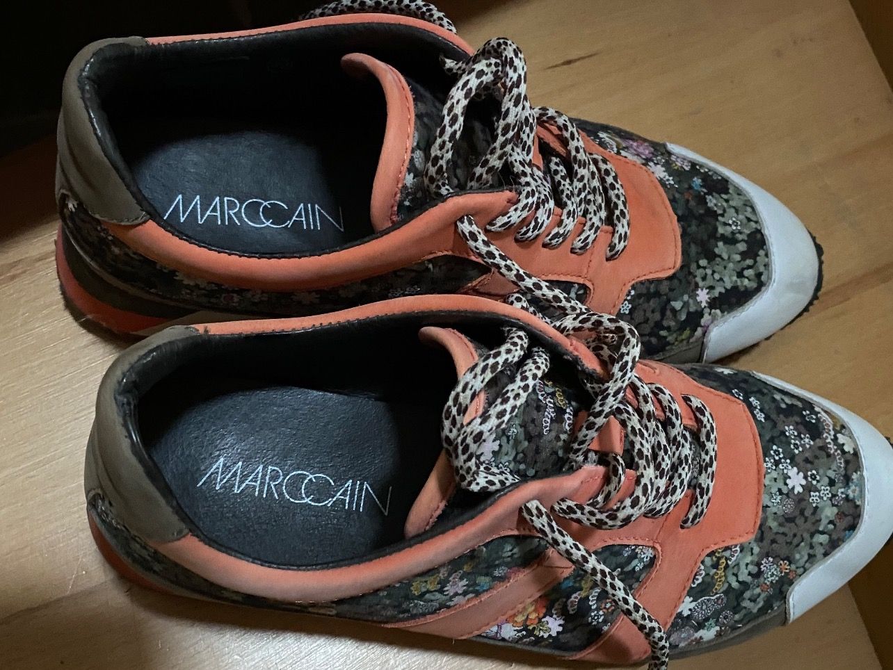 Marc Cain Damenschuhe: Maccaine Sneaker mehrfarbig – Gebraucht aus Russikon von Honolulu-2019 3