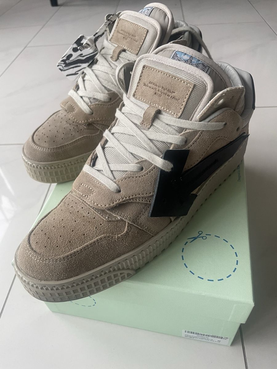 Off-White Scarpe da uomo: Gr.43 Off-White Floating Arrow Suede Sneakers – Usato da Au ZH venduto da Daiga