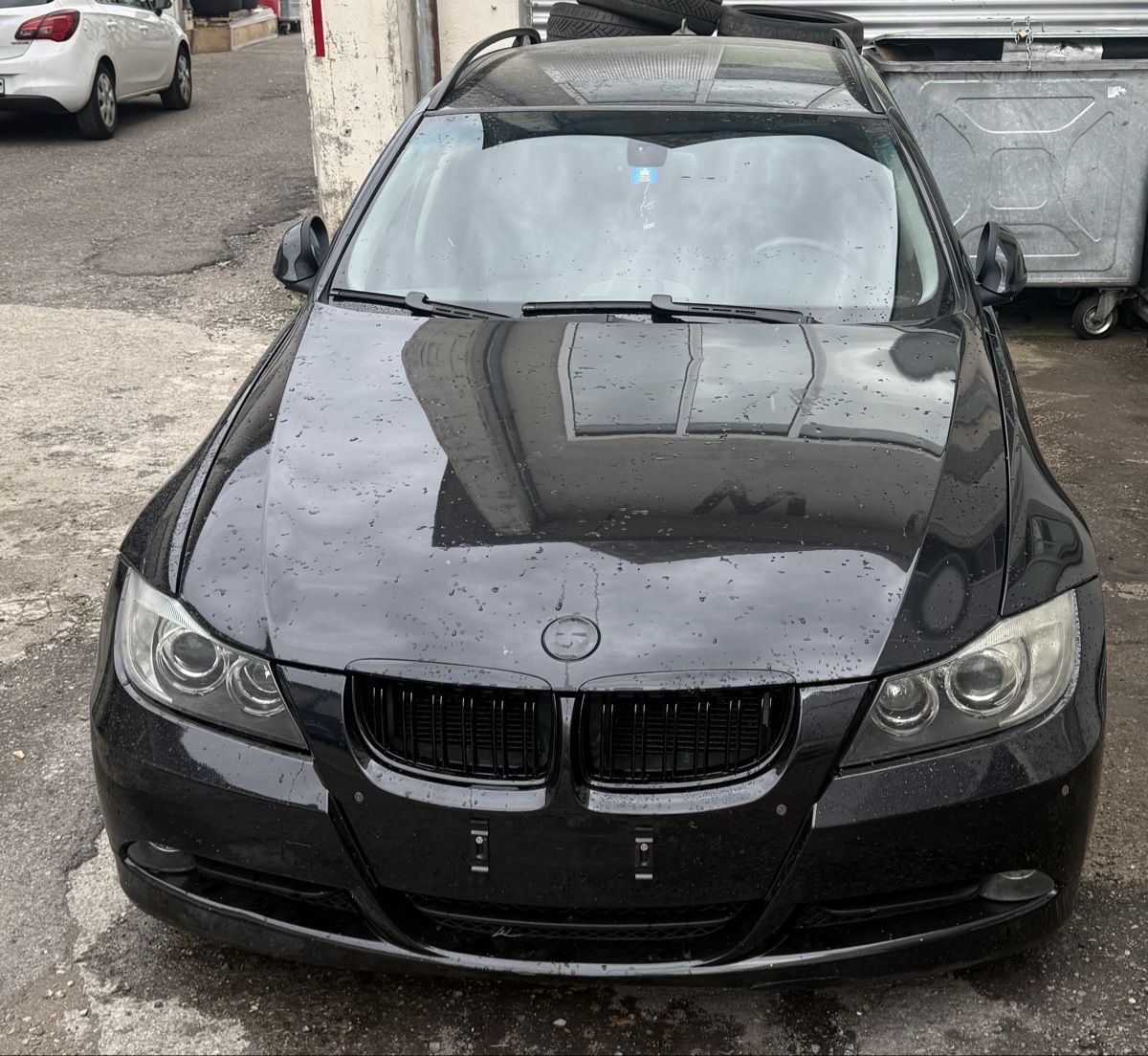 BMW Automobili: Bmw 320d – Usato da Fribourg venduto da inf_n9kg 1