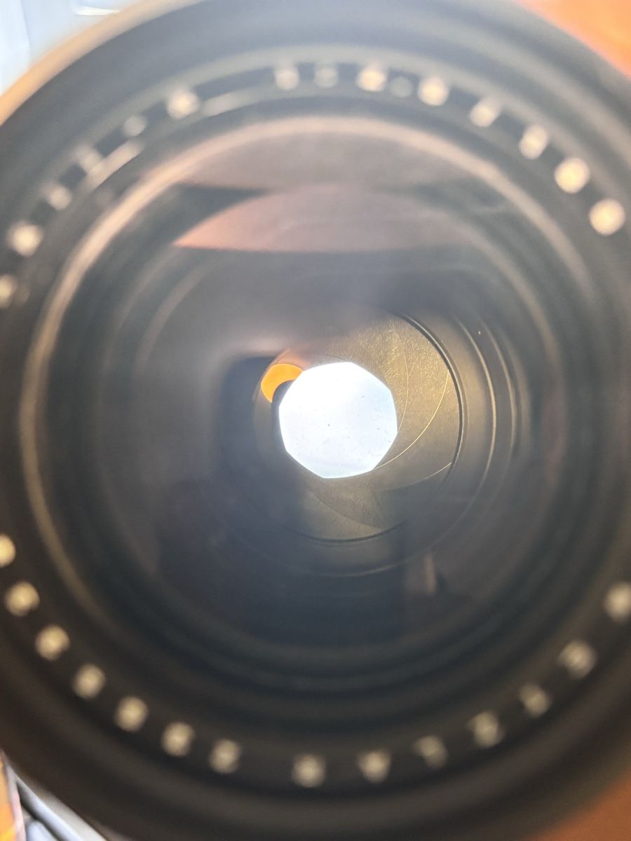 Leica Objektive: Leitz elmarit 180/2.8  – Gebraucht aus Avegno von sir_l8gl 1