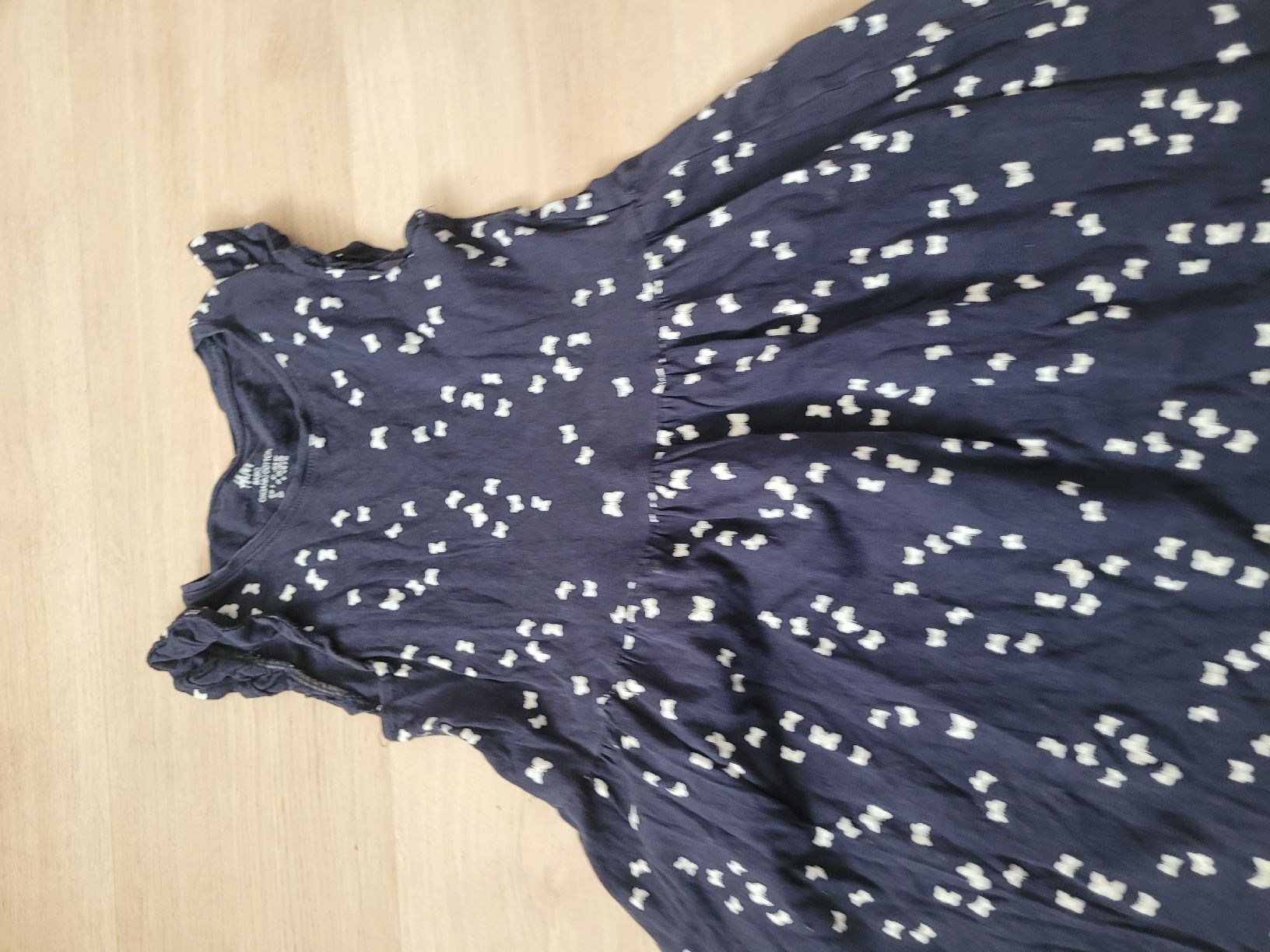 Robes et jupes: Kleid Gr. 134/140 – D'occasion à Lupsingen par sta_wgg5 1