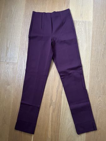 Punto-Hose, Pflaume, Gr. S, neu!