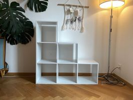 Stufenregal weiss 6 Fächer Raumteiler