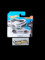 Hot Wheels Camaro Fifty 2017 16 Camaro SS 2/5 S