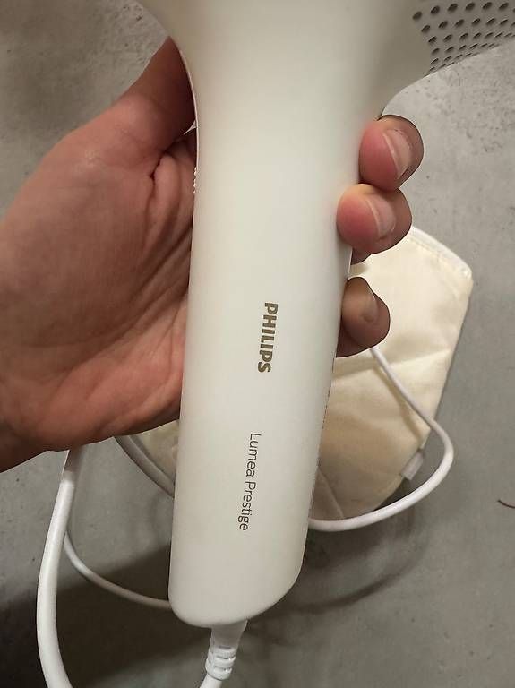 Epilatori: Philips Lumea Prestige IPL – Usato da Zürich venduto da ivn_pr75 2
