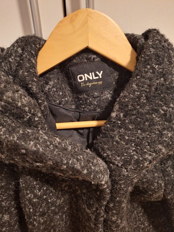Warmer Filzmantel von Only (D&amp;#39;occasion) à Schmerikon pour CHF 19 – avec ...