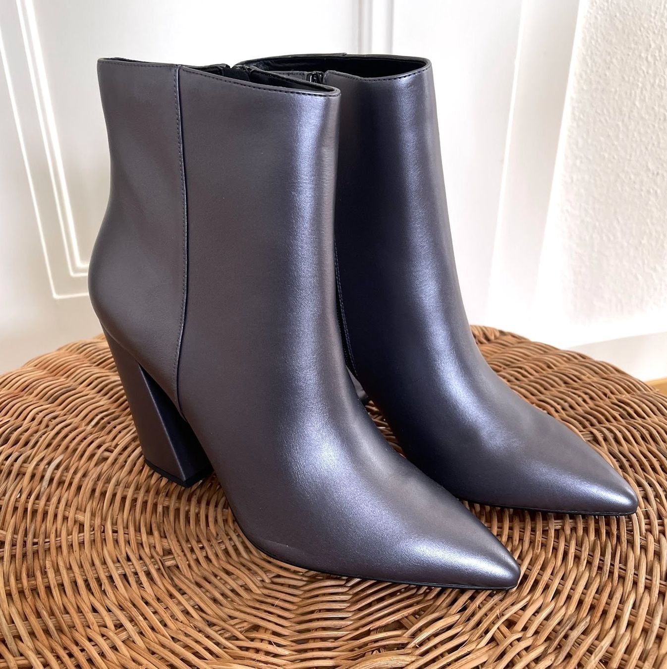 Scarpe da donna: Charles & Keith booties, 40 – Nuovo (secondo la descrizione) da Zürich venduto da aliiix