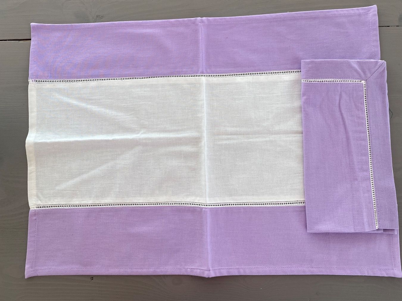 Set di tavolo e panche: Tischset und Servietten – Usato da Baar venduto da mathilda123