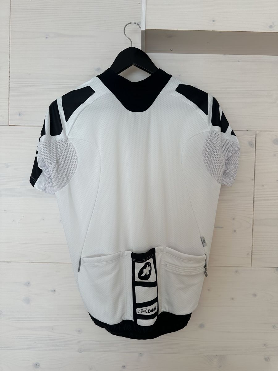 Assos Canottiere & Pantaloni: Maillot vélo Assos S5.Uno, taille L – Usato da Lugnorre venduto da Steph_4 1