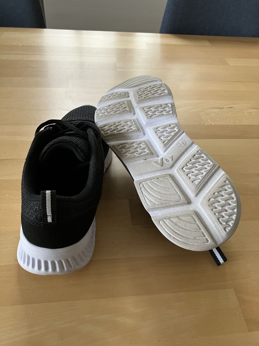 Victory Scarpe da donna: Vty Sneakers, Gr. 38 – Usato da Olten venduto da Dickbrave 2