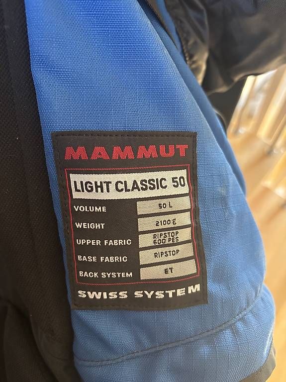 Mammut Zaini: Trekking Mammut Rucksack blau – Usato da Winterthur venduto da ivi.90 1