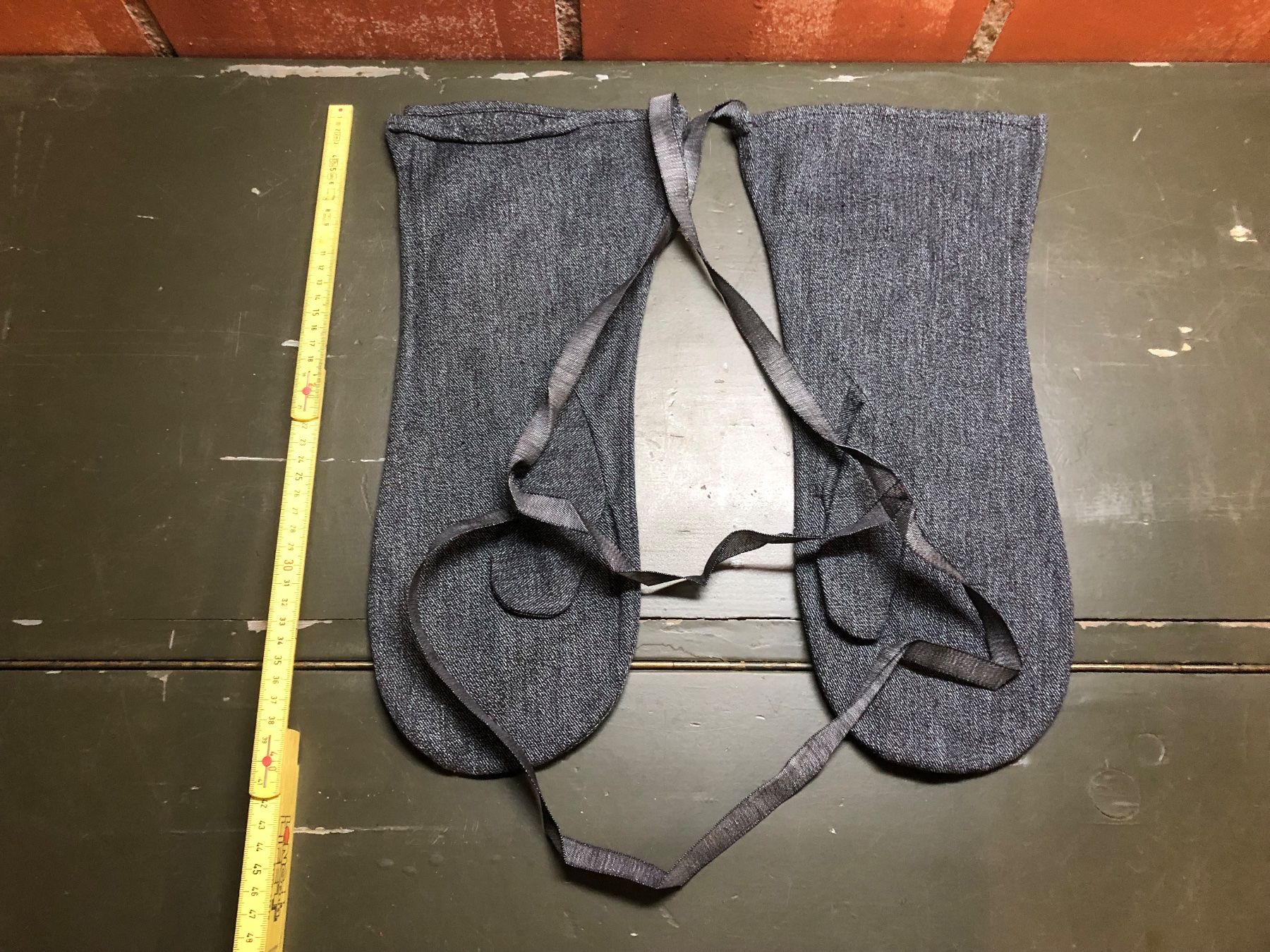 Schweizer Armee Uniformen: Schweizer Armee Handschuhe Tenue Blau Arbeitshandschuhe – Gebraucht aus Madiswil von TEMISO 1