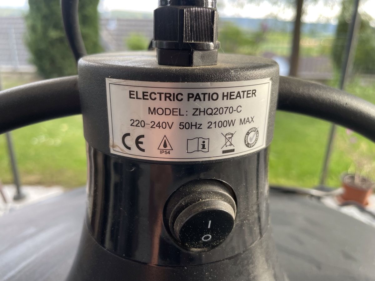 Radiatori: Wärmelampe – Usato da Hüntwangen venduto da rdo_b9hx 2