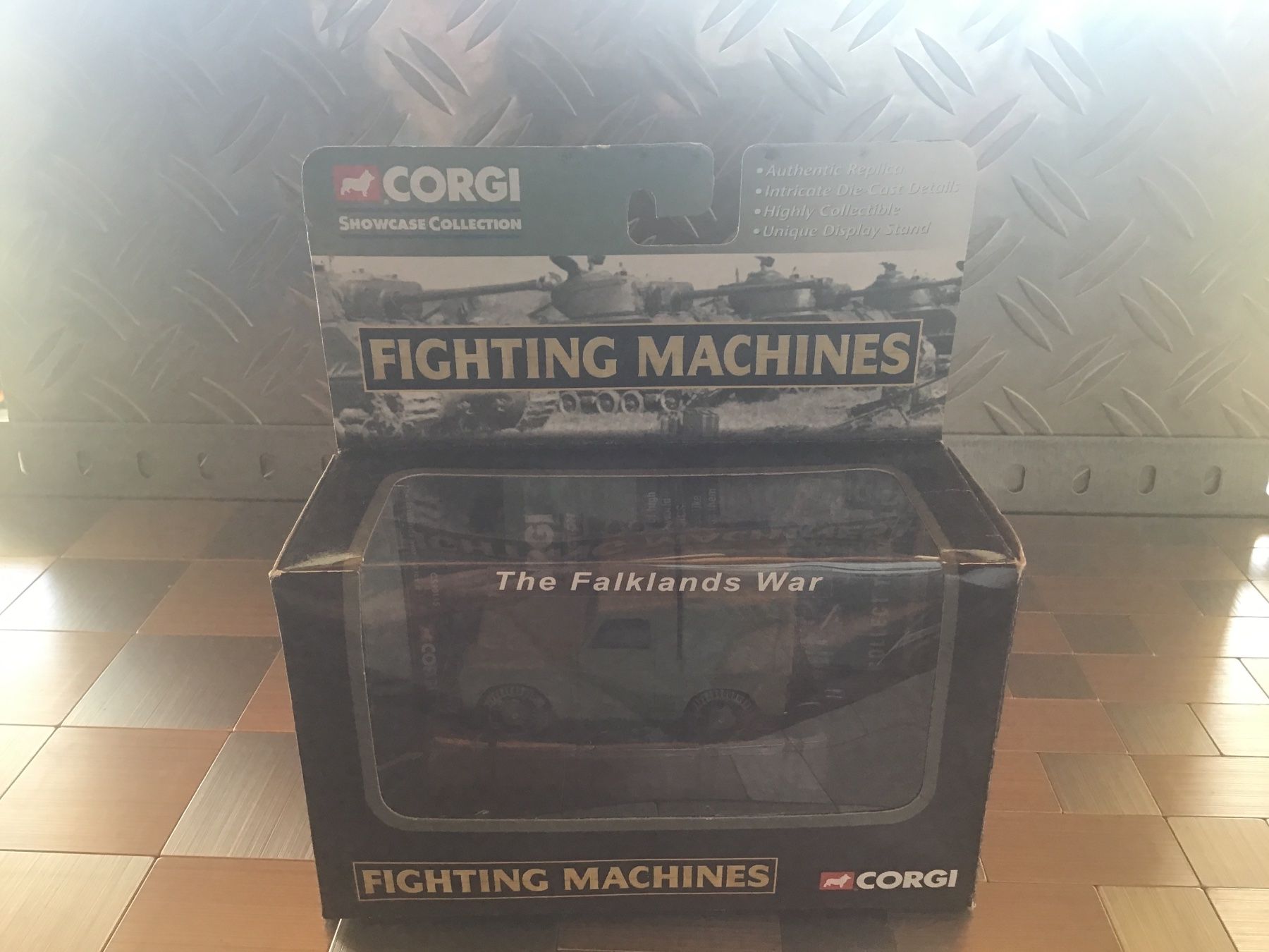 Corgi Toys Kit di modellismo & Modellini statici: CORGI FIGHTING MACHINES – Usato da Männedorf venduto da Spezial-Modelle 4