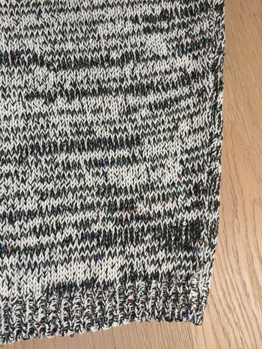 Maglioni & Felpe: Kookai Pullover mit Pailletten Grösse 1 – Usato da Winkel venduto da Flyhy2020 4