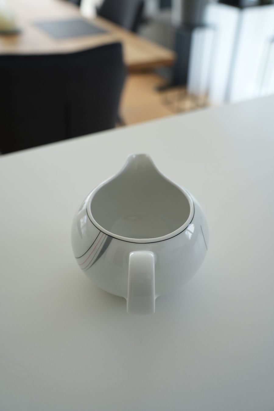 Caraffe: Elegante Milchkaraffe mit Dekor – Usato da Rickenbach b. Wil venduto da mfrei103 2