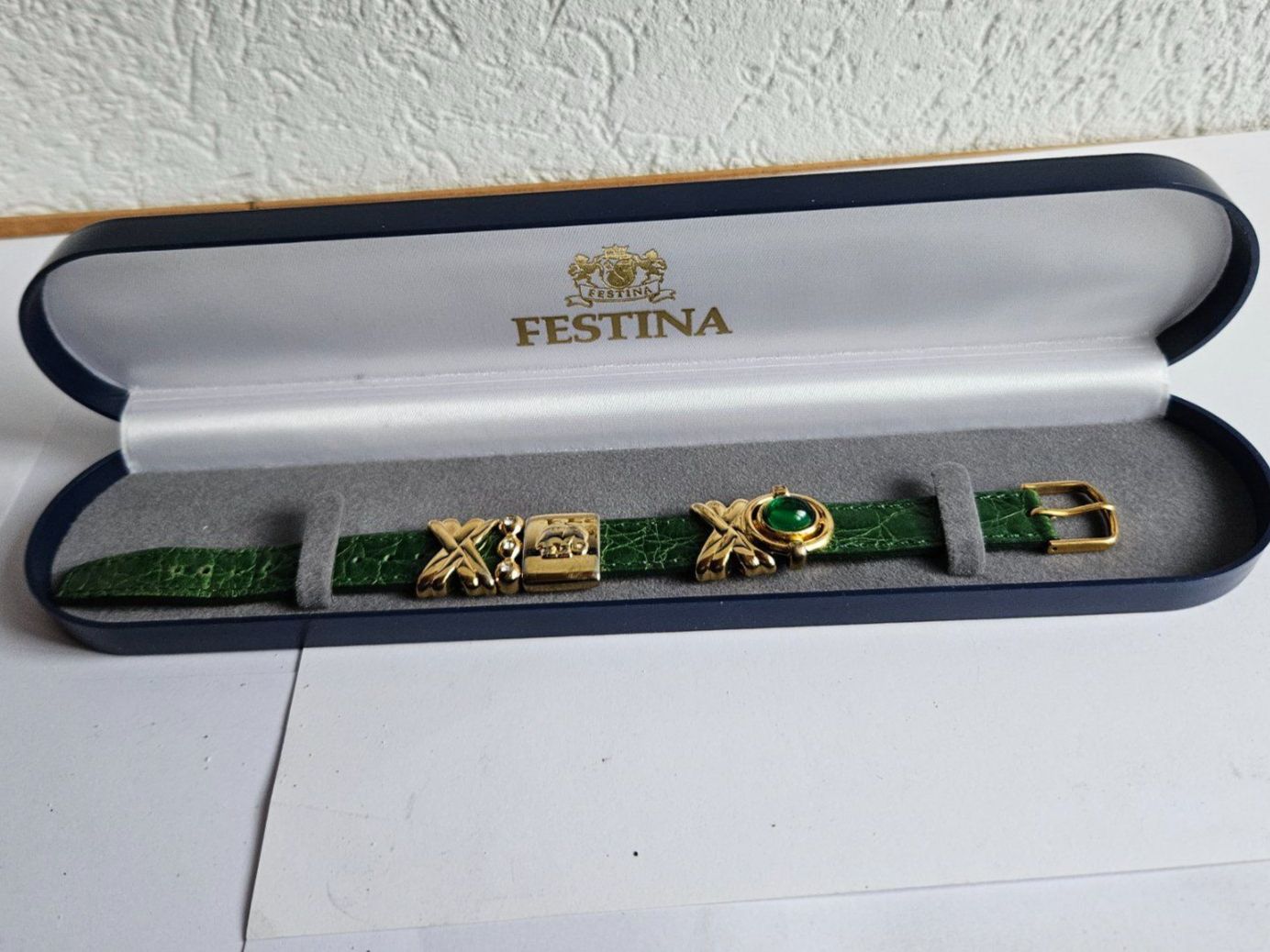 Festina Bracciali & Braccialetti: Bracelet Festina vert croco, – Usato da St-Barthélemy VD venduto da meal83 2