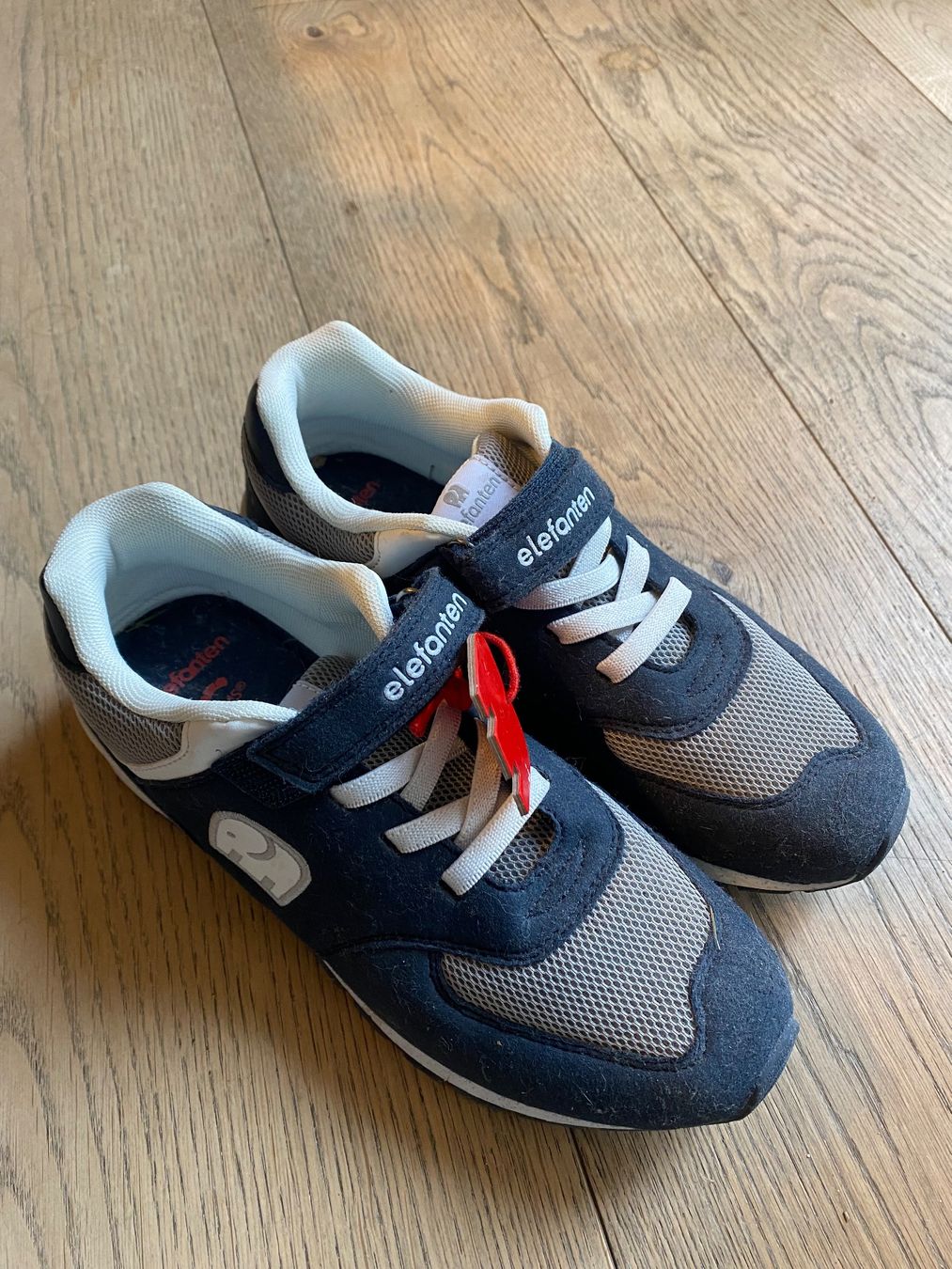 Elefanten Scarpe per ragazzi: Turnschuhe Elefanten, Grösse 35, neu – Nuovo (secondo la descrizione) da Dorf venduto da Jolita_D 3