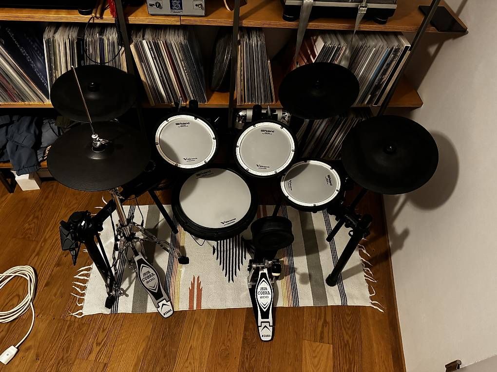 Musikinstrumente: Roland TD 17 Schlagzeug elektrisch – Gebraucht aus Luzern von Dawi2