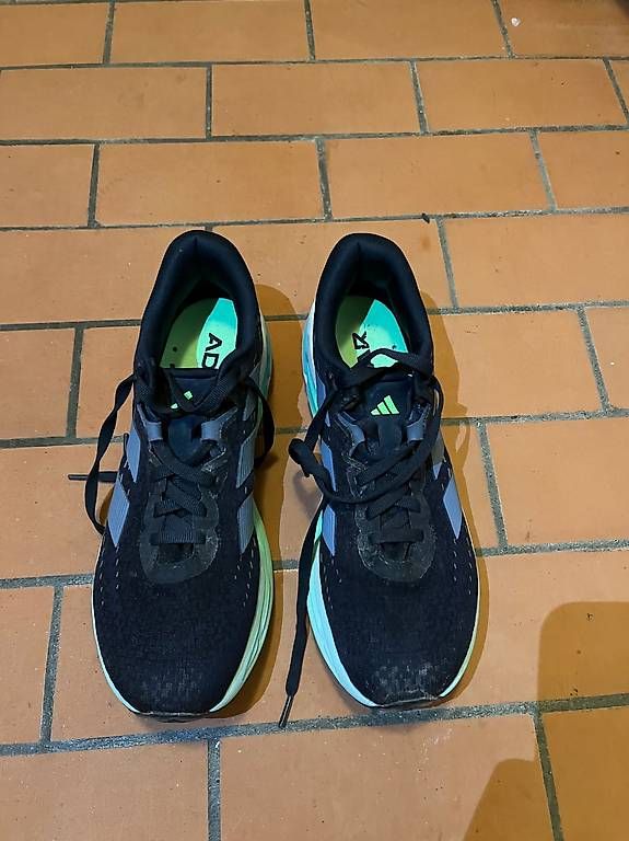 Adidas Scarpe da uomo: Laufschuhe Adidas Adistar 4 – Usato da Zürich venduto da mat_2tk5 2