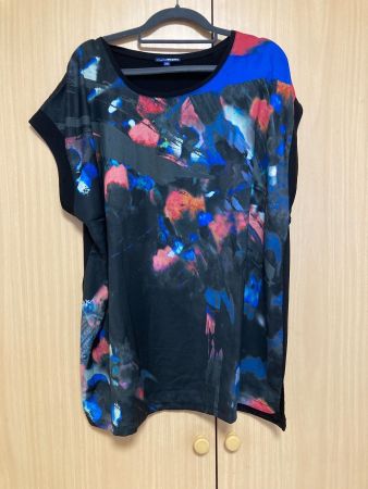 2x buntes T-Shirt Gr. XXL