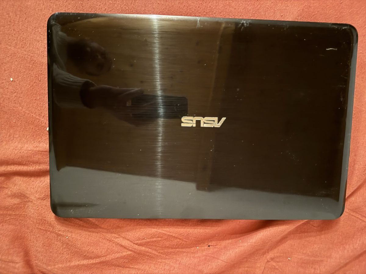 Asus Notebooks: Asus Notebook X756U, Intel Core i7, 16 GB RAM, Top! – Gebraucht aus Gwatt (Thun) von fis_p7kw 4
