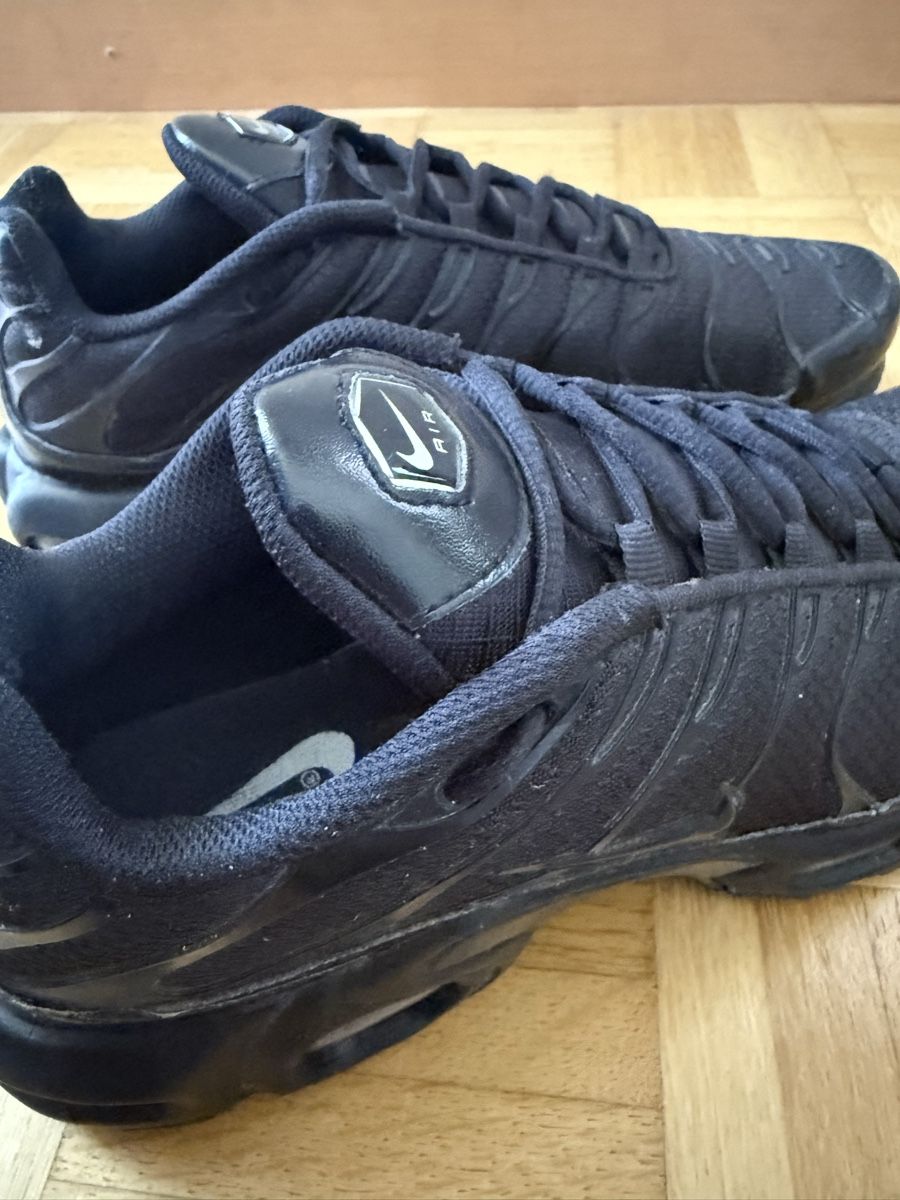Nike Chaussures hommes: Baskets Nike Air Max Plus noir état acceptable – D'occasion à Zürich par Butpiquant 3