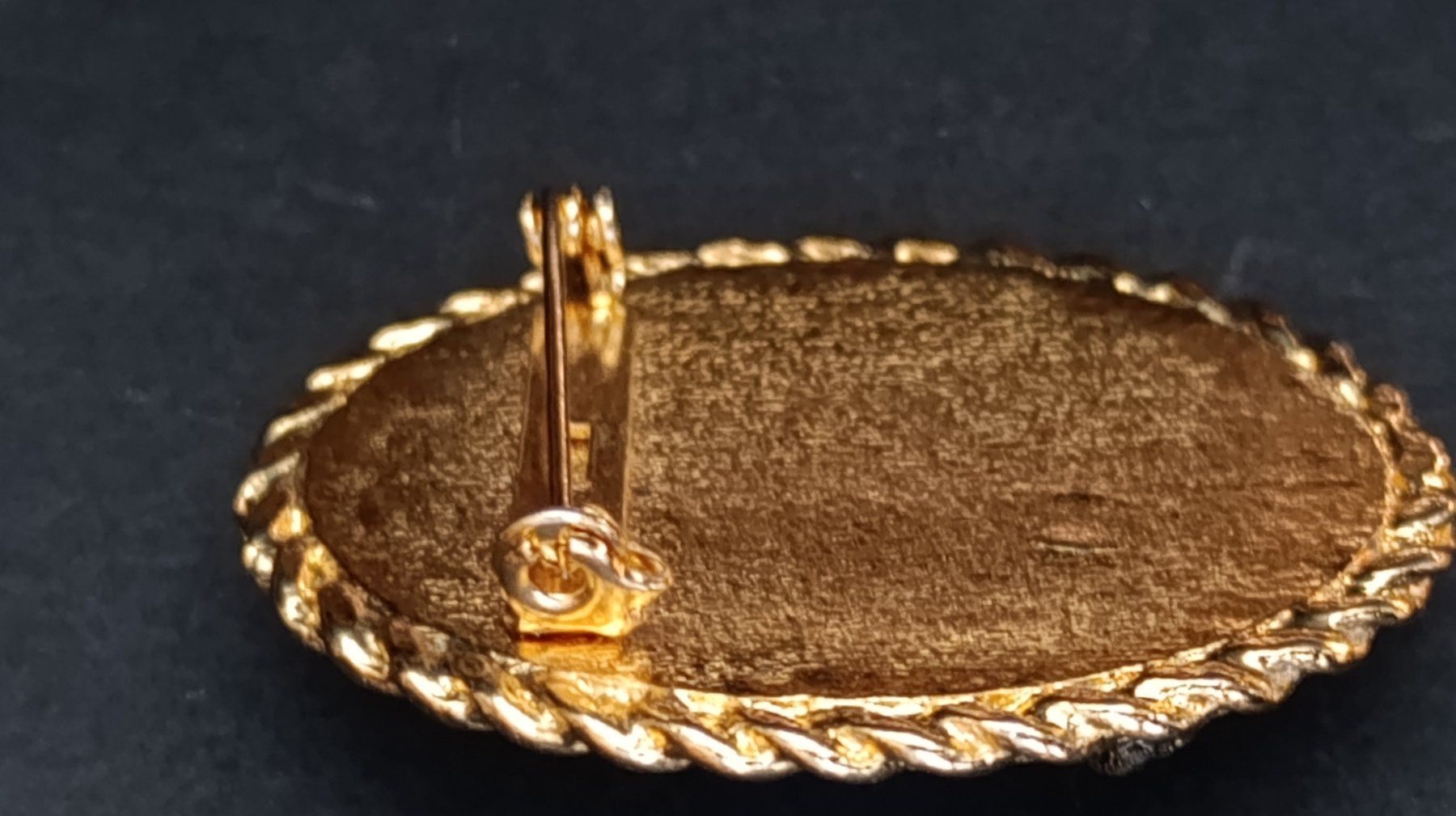 Spille & Fermagli: Broche Vintage Dorée avec Cabochon Turquoise ! – Usato da Genève venduto da EcrinVintage 2