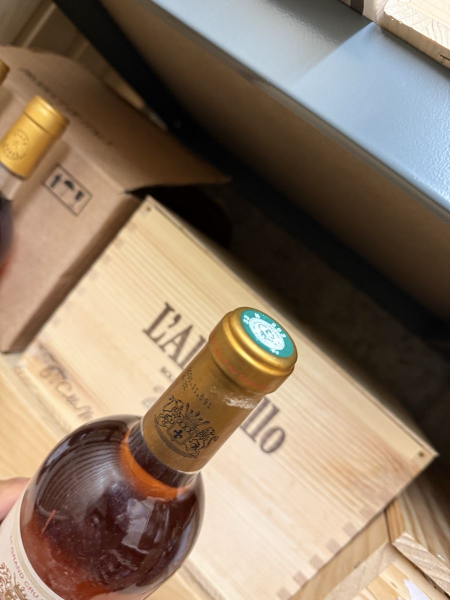 Vins: Château de Rayne Vigneau 2000  – Neuf avec emballage d'origine à Troinex par Airain 1