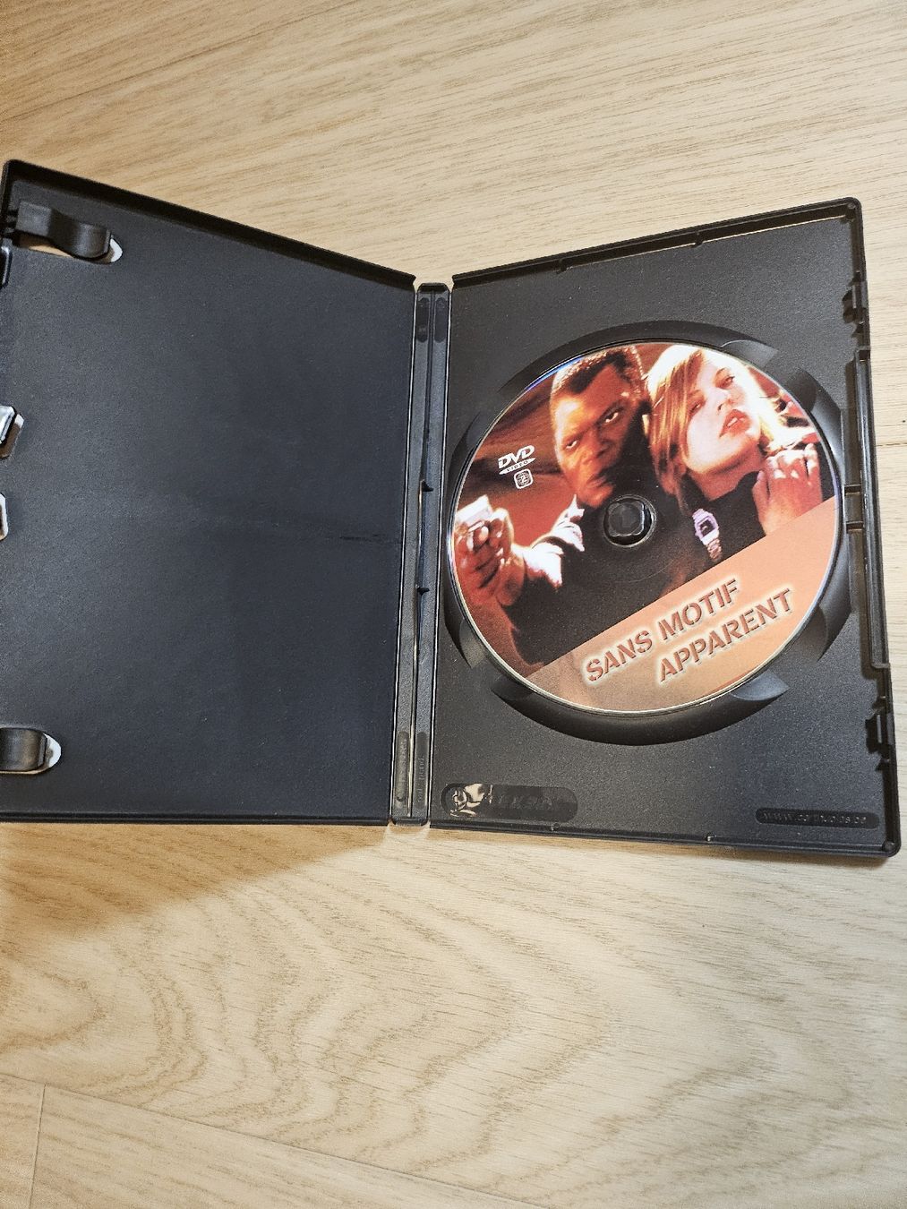 Tutti i DVDs: DVD "Sans Motif Apparent" – Usato da La Joux FR venduto da car_ck96 1