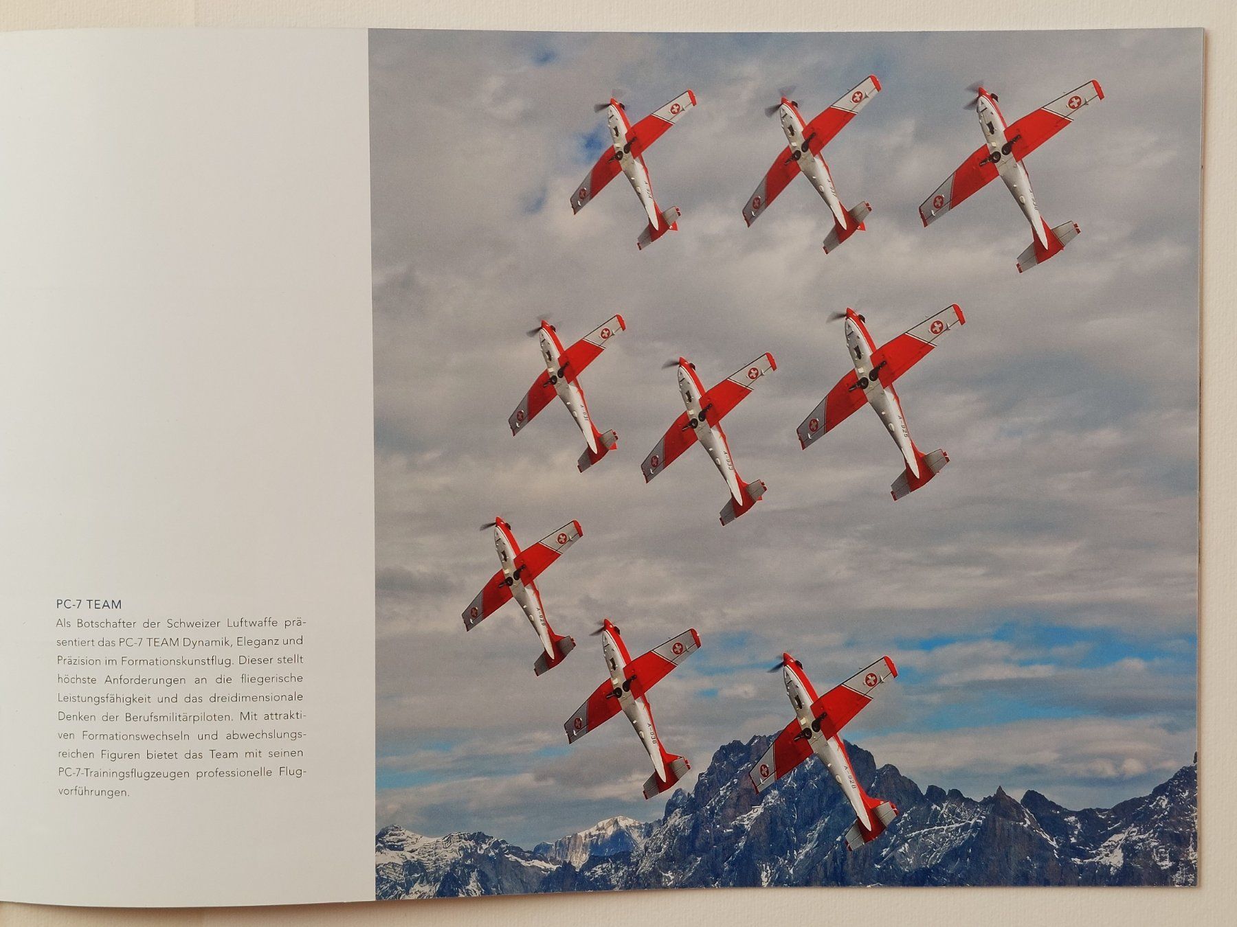 Riviste & Magazine: Broschüre "Die Schweizer Luftwaffe" – Nuovo (secondo la descrizione) da Liebefeld venduto da Helveticus6 4