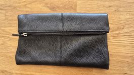 Leder-Clutch schwarz im Klappdesign und Reissverschluss