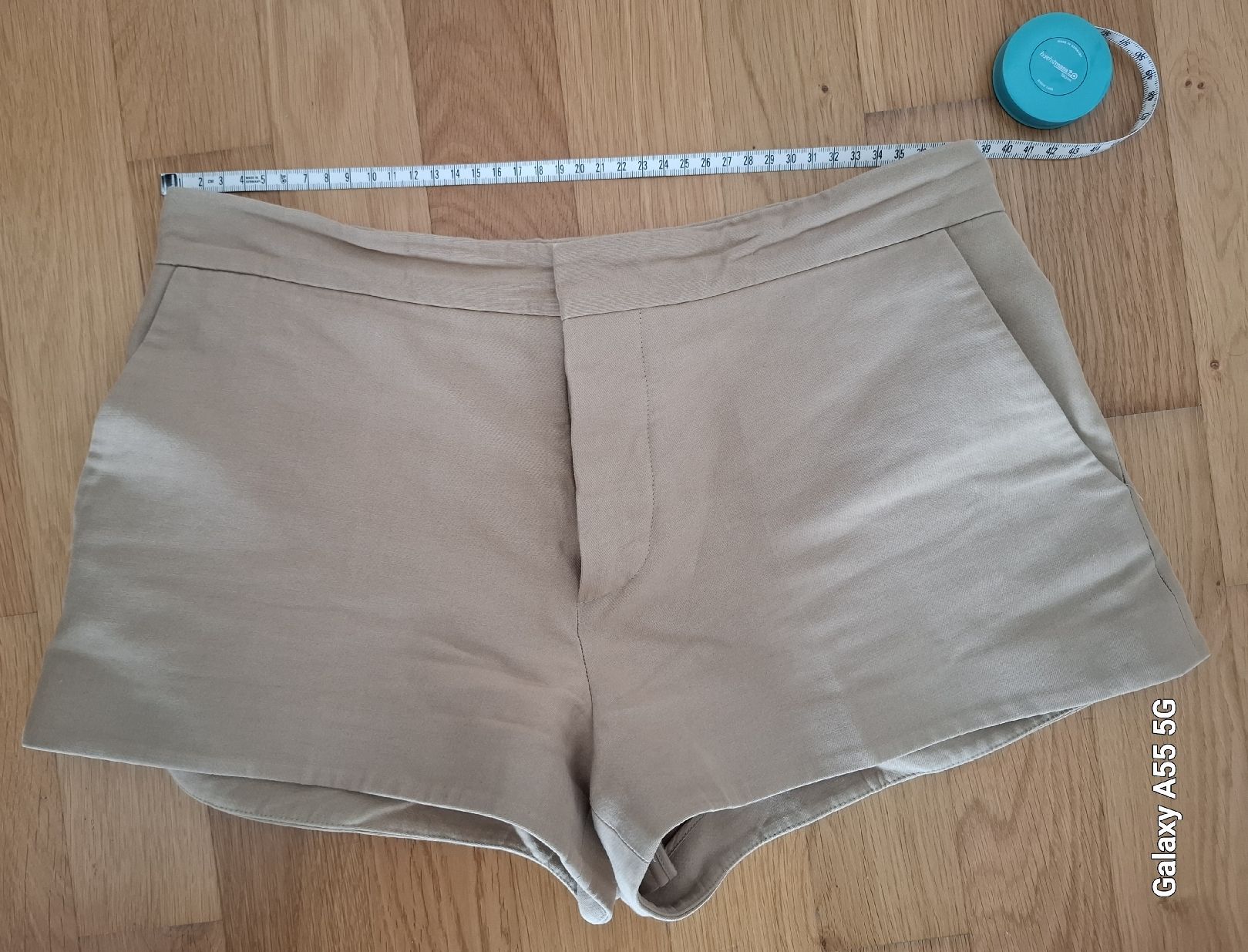 Marni Hosen: Short Marni beige T.38-40 Coton  chic été – Gebraucht aus Payerne von wardi11 2