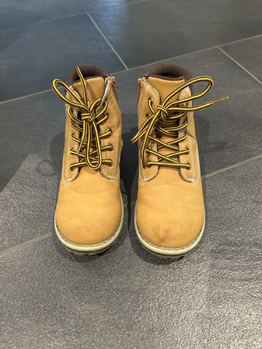 Scarpe per ragazzi: Winterschuhe – Usato da Brütten venduto da Thomas8311