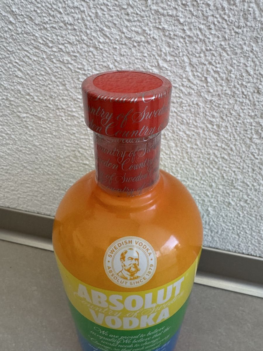 Absolut Vodka Bevande alcoliche: Absolut Vodka Colors V2, 70cl/ 700ml, selten – Nuovo e nell'imballaggio originale da Mettmenstetten venduto da RLR2905 2