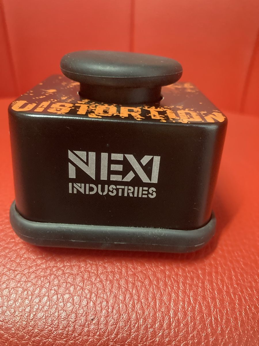 Strumenti musicali: Nexi Distortion Pedal  – Nuovo (secondo la descrizione) da Basel venduto da ced_kn77 1