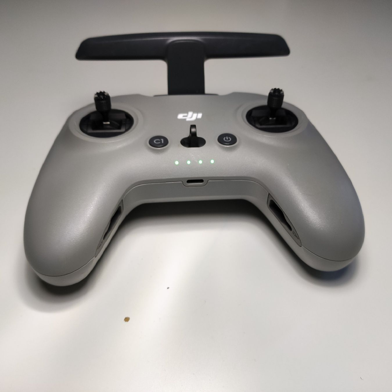 DJI RC Modellbau: DJI FPV / AVATA 1 Controller 2 (fast Neu/Original!) – Neu (gemäss Beschreibung) aus Zürich von Biedermann23 2