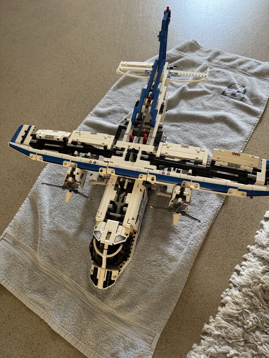 Lego Giocattoli: Lego Technic Frachtflugzeug 42025 – Usato da Rümlang venduto da MR8 1
