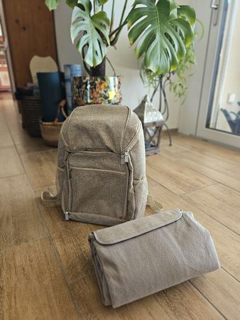 Picknick Kühlrucksack mit Iso-Decke beige