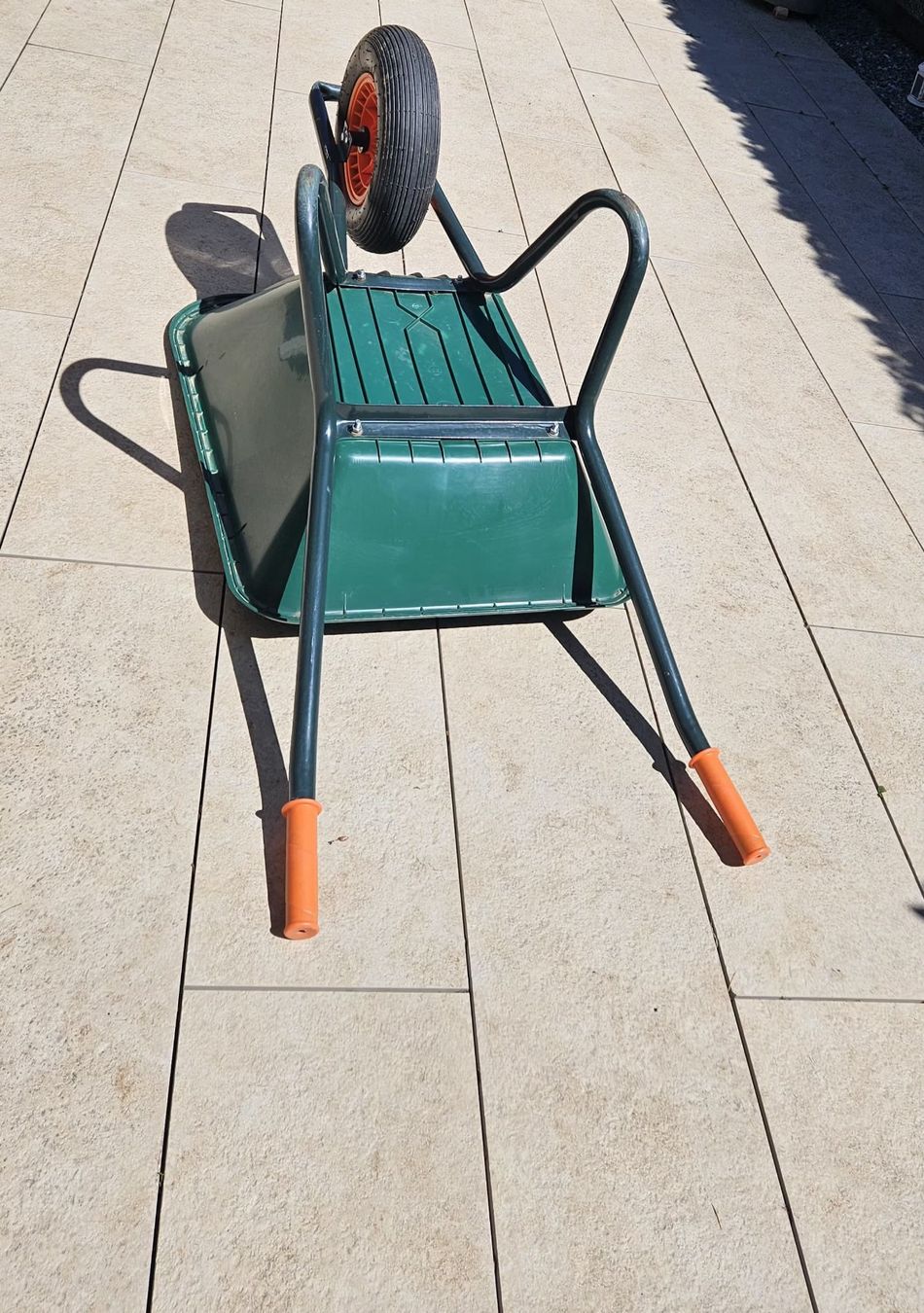 Carriole: Schubkarre Karrette 90 Liter – Usato da Adlikon b.Regensdf venduto da Cappo 2