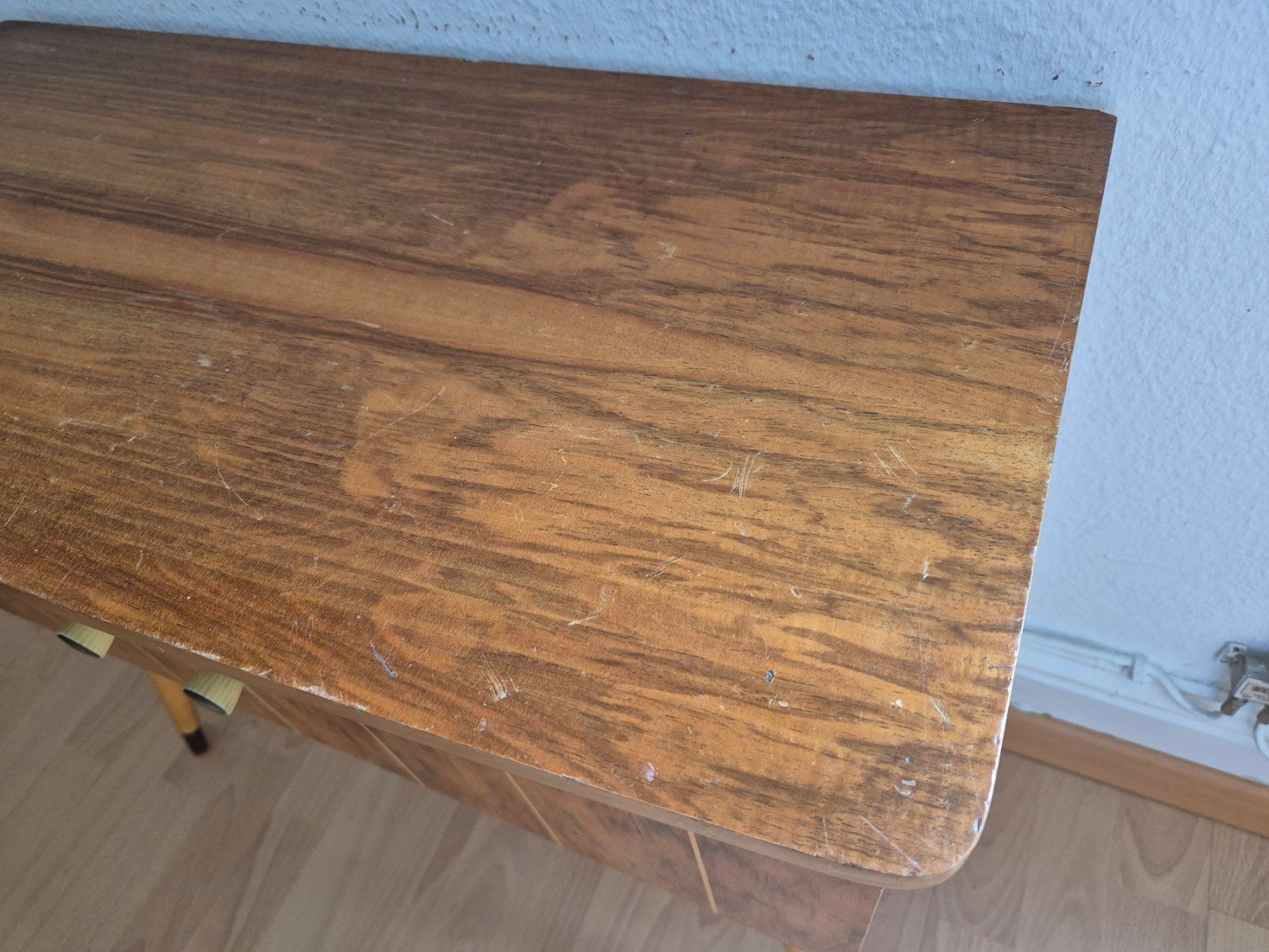 Cassettiere: Alte Kommode 70er Vintage Mid Century Rockabilly Sideboard – Usato da Neuhausen venduto da rraayy 2