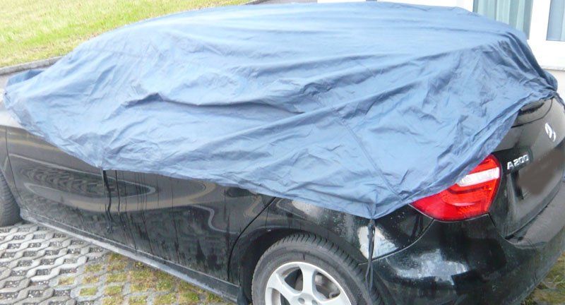 Coperture: Auto-Abdeckung / Blache-Garage – Usato da Ruggell venduto da Btt 2