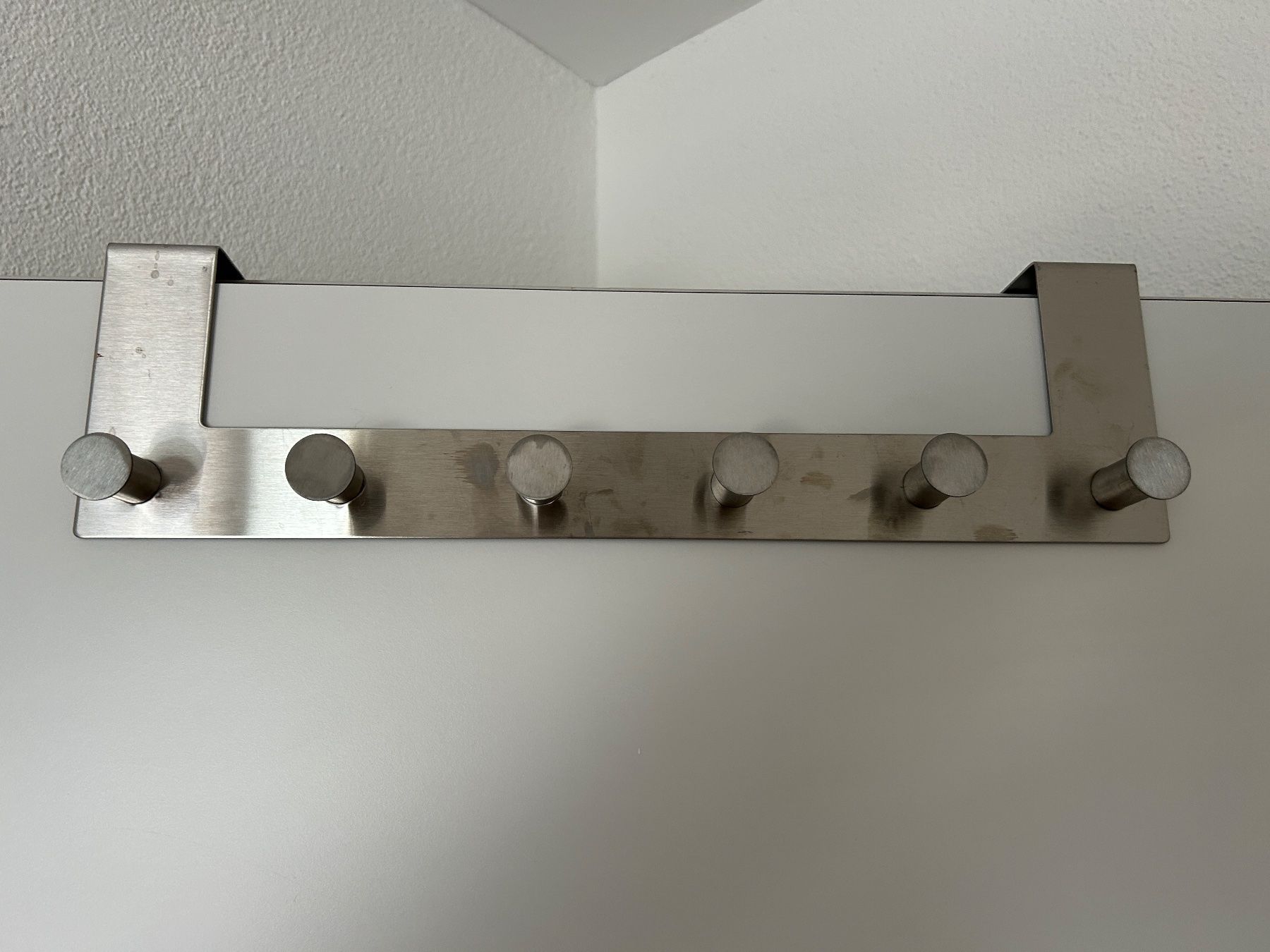 Portes-serviettes: Handtuchhalter / Aufhänger / Tür – D'occasion à Brunnen par hoe_b99b
