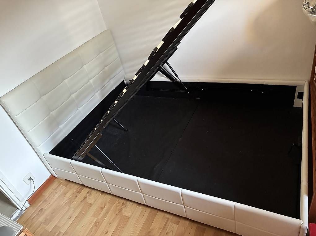 Letti: Letto 140 x 200 – Usato da Monte Carasso venduto da Dani_jero 1